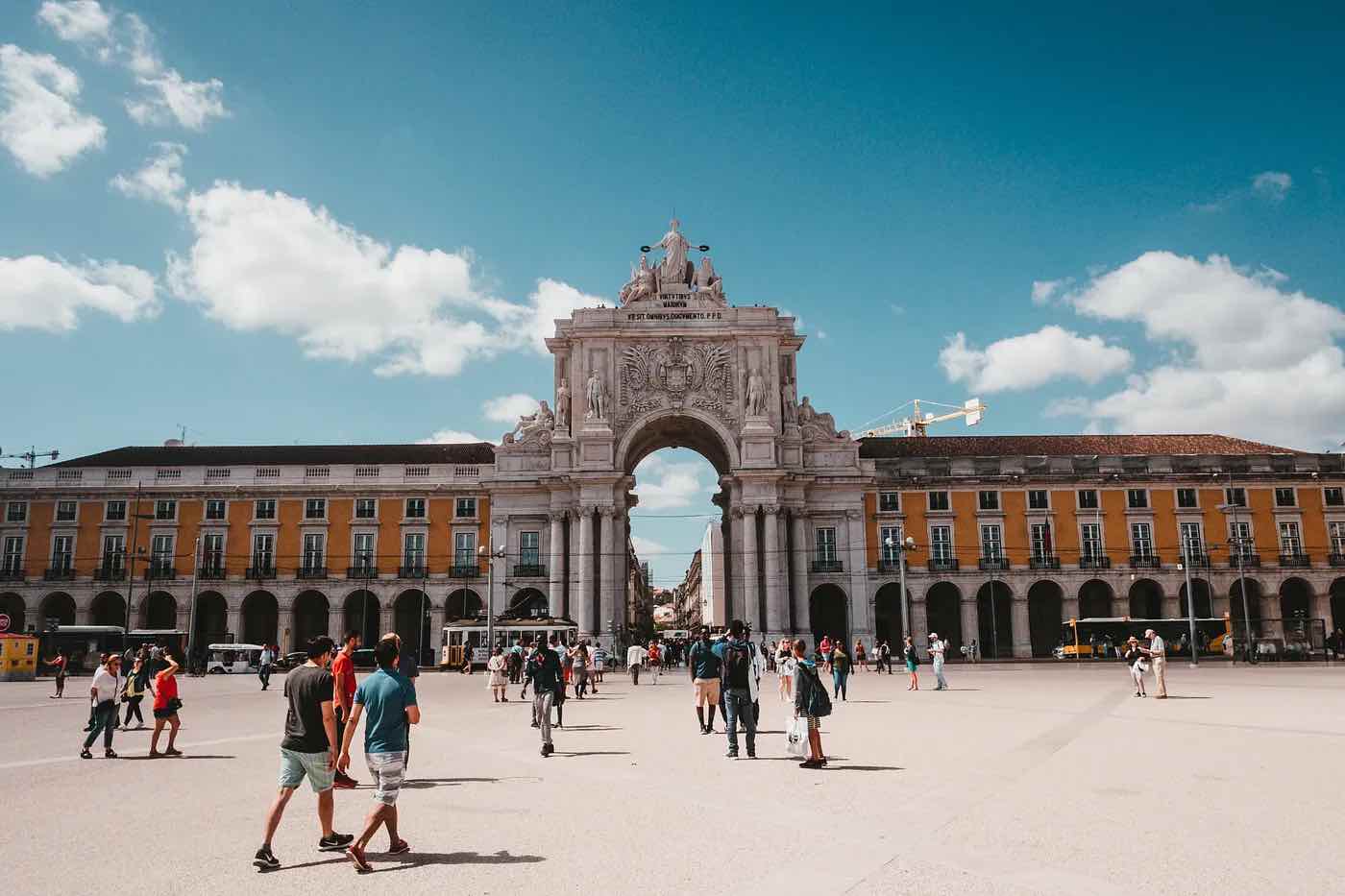 Top 10 things you cannot skip when in Lisbon